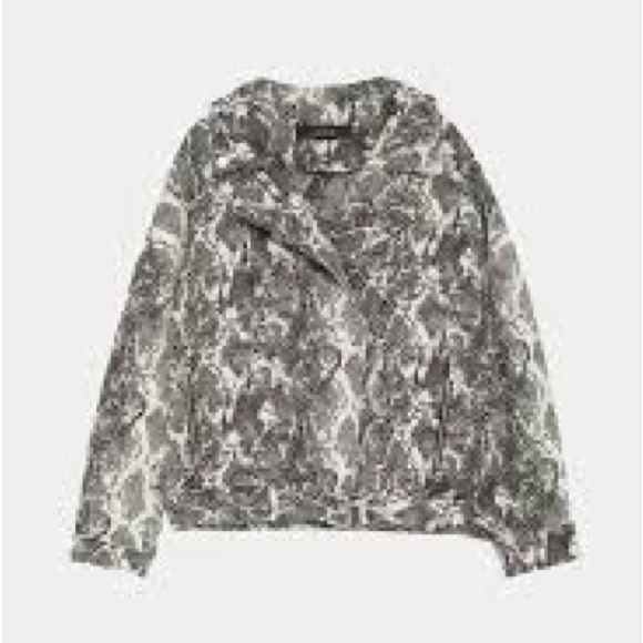 ZARA Snake Animal Print w Belt Buckle 1/2 Zipper Biker Moto Biker Jacket Sz M - Picture 4 of 16